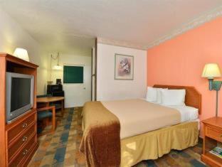 Budget Inn Of Okeechobee Room photo